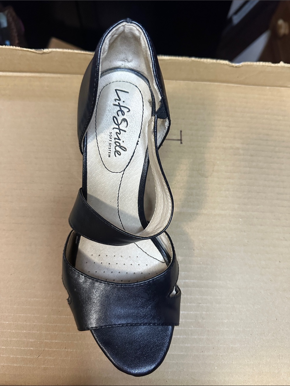 Life Stride Black Open-Toe Heeled Sandals